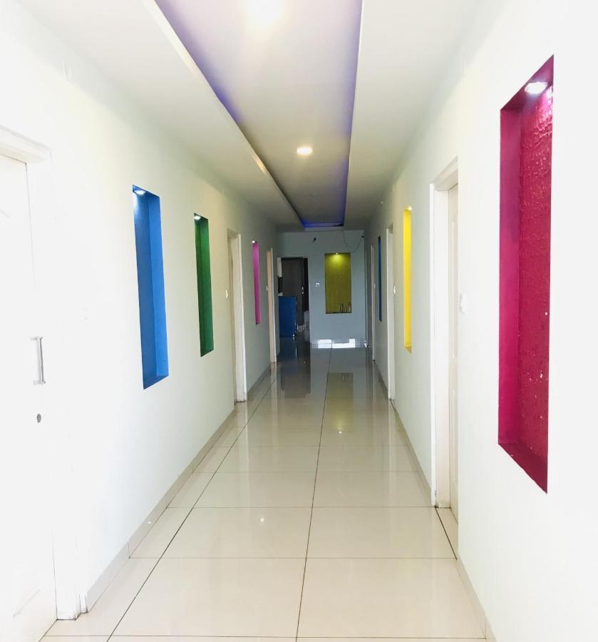 Gonikoppal Staymaker Prakash International מראה חיצוני תמונה